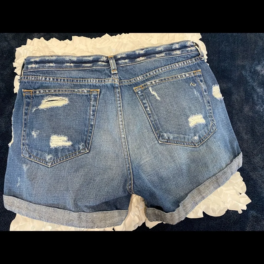 ⬇️ PRICE ⬇️ Rag & Bone/Jean Short Ripped ( used) and factory distressed. - Picture 3 of 7